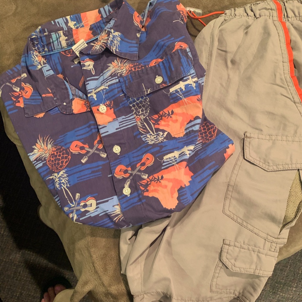 Boys size 14 Cherokee Hawaiian Shirt and cargo khaki shorts